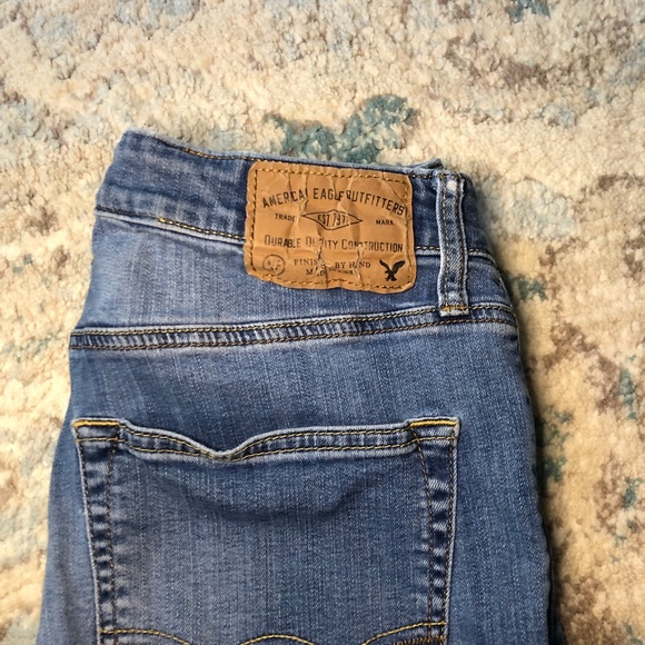 American Eagle Slim Taper Jeans - Picture 4 of 5
